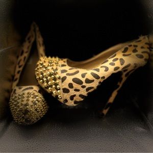 Spiked out pump bundle size 6-7-8 multiple sizes in close range